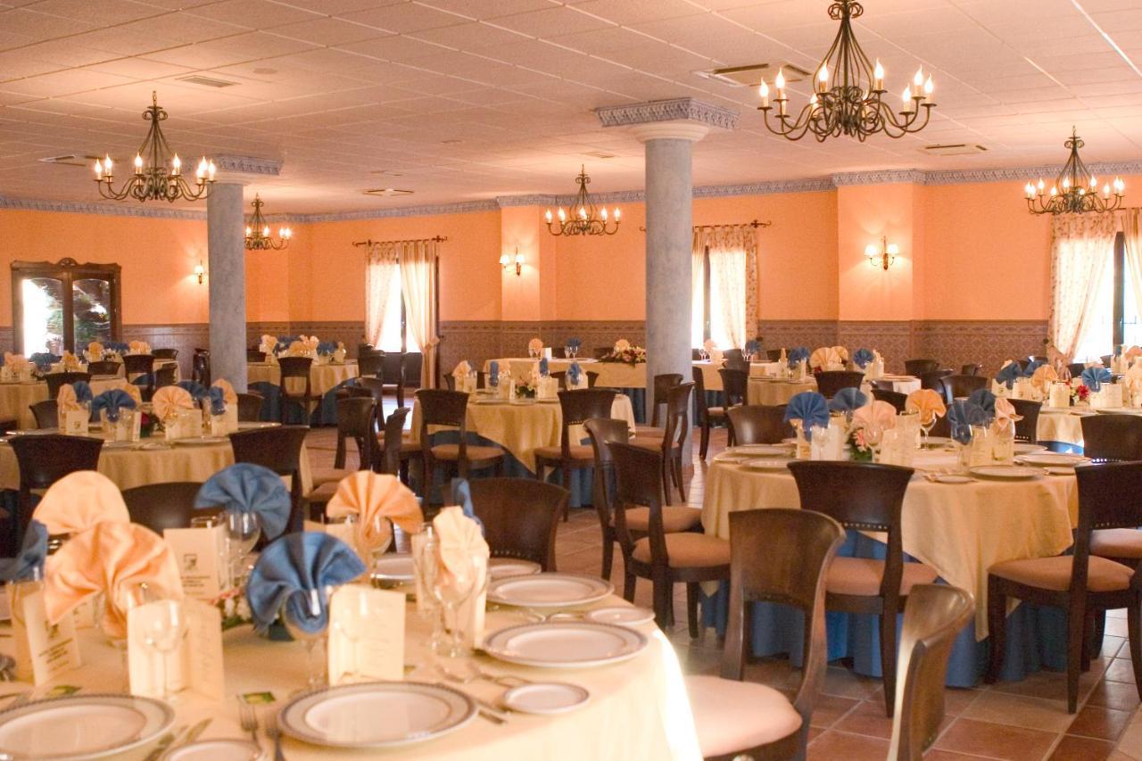 Hotel-Restaurante Cerrillo San Marcos Diezma 外观 照片